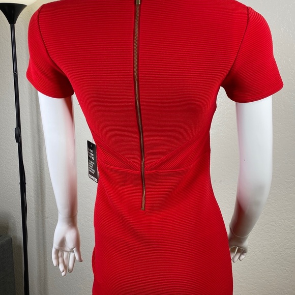 Mini Textured Triangle Dress - Picture 7 of 12